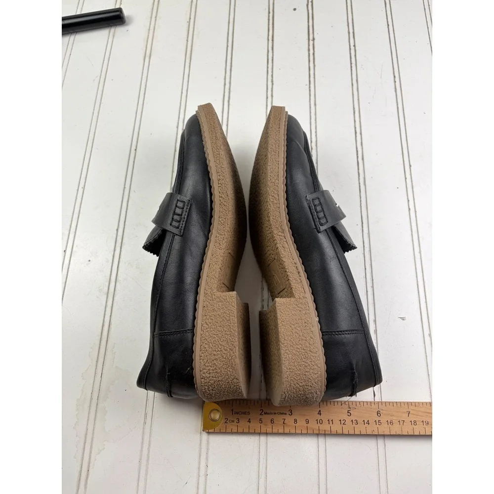 DV Dolce Vita Crisp Black Leather Lug Sole Penny Loafers Women's Size 8